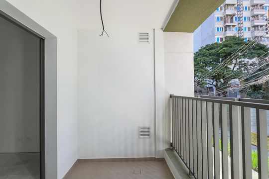 Sacada de kitnet/studio à venda com 1 quarto, 34m² em Jardim das Acacias, São Paulo
