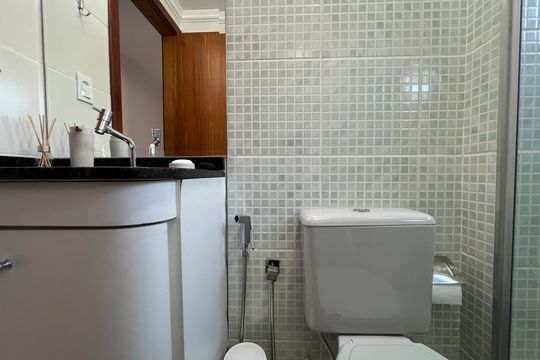 Banheiro Social de apartamento à venda com 2 quartos, 75m² em Paquetá, Belo Horizonte