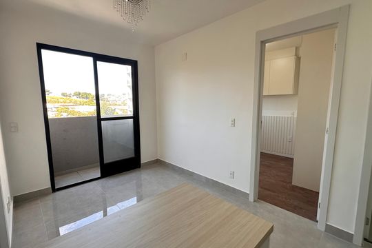 Apartamento à venda com 2 quartos, 38m² em Jardim São Luís, São Paulo
