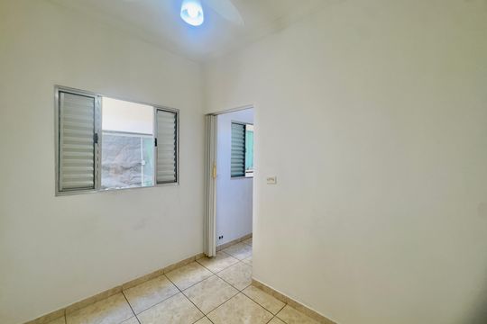 Quarto 2 de casa para alugar com 2 quartos, 43m² em Cidade Parque Alvorada, Guarulhos