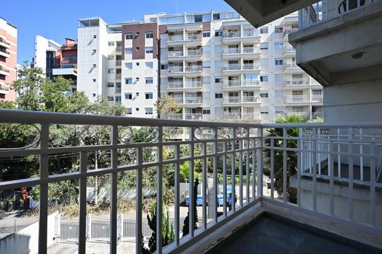 Varanda de apartamento para alugar com 1 quarto, 48m² em Panamby, São Paulo