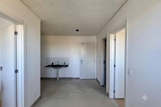 Sala de apartamento para alugar com 2 quartos, 34m² em Jardim São Luís, São Paulo