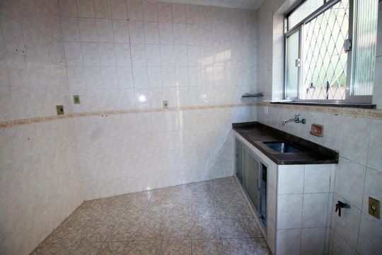 Cozinha de casa à venda com 2 quartos, 56m² em Vista Alegre, Rio de Janeiro