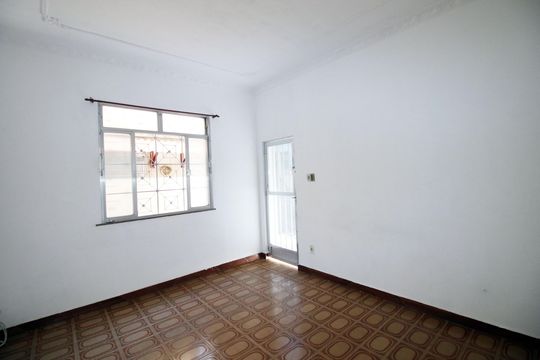 Sala de casa à venda com 2 quartos, 56m² em Vista Alegre, Rio de Janeiro
