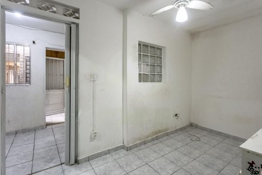 Casa à venda com 4 quartos, 92m² em Vila Santa Catarina, São Paulo