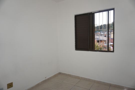 Quarto 2 de apartamento para alugar com 2 quartos, 53m² em Jardim Vitória, Embu das Artes