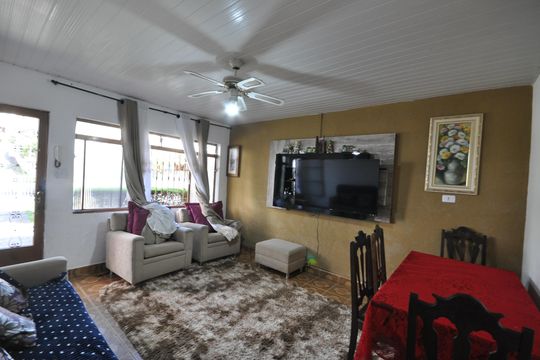 Casa à venda com 4 quartos, 1180m² em Horto Florestal, São Paulo