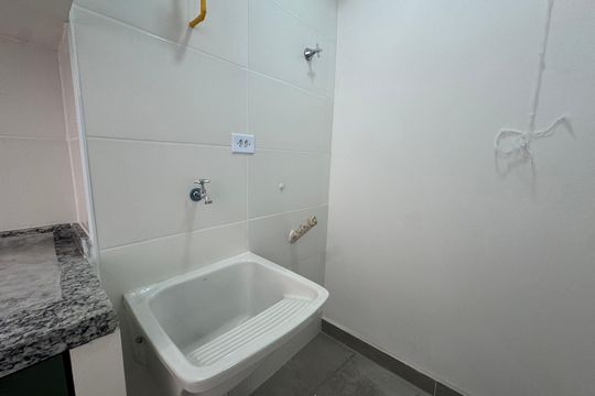 Área de Serviço de apartamento para alugar com 2 quartos, 42m² em Vila Osasco, Osasco