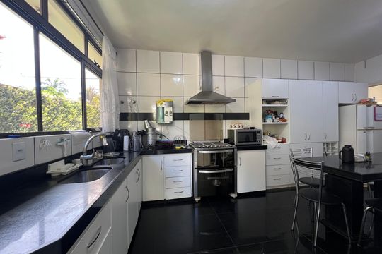 Cozinha - Armários de casa à venda com 5 quartos, 550m² em Bandeirantes (pampulha), Belo Horizonte