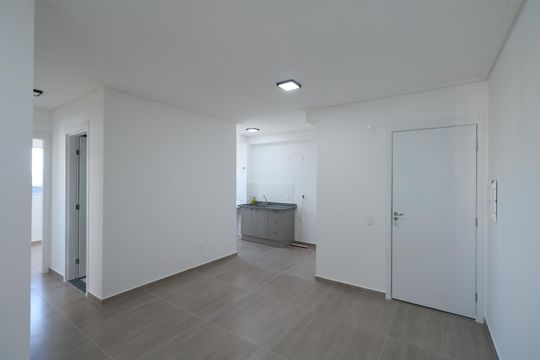 Sala de apartamento para alugar com 3 quartos, 54m² em Jardim Canhema, Diadema