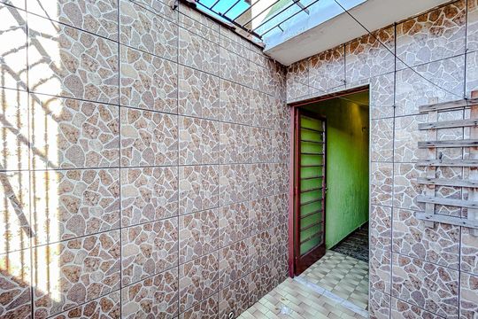 Área externa de casa à venda com 2 quartos, 155m² em Vila Santa Isabel, São Paulo