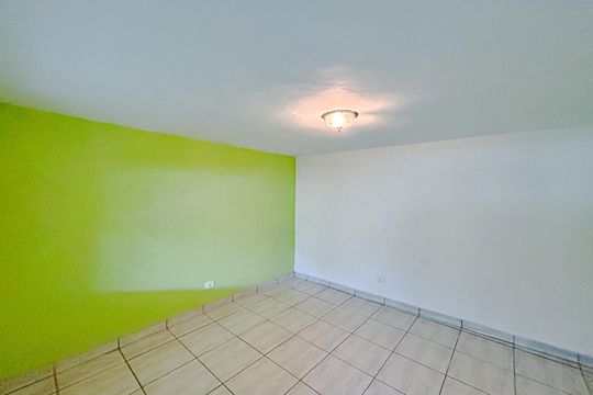 Sala 2 de casa à venda com 2 quartos, 155m² em Vila Santa Isabel, São Paulo