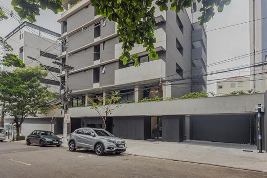 Fachada de apartamento à venda com 2 quartos, 96m² em Pinheiros, São Paulo