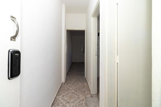 Corredor de apartamento para alugar com 1 quarto, 36m² em Bom Retiro, São Paulo