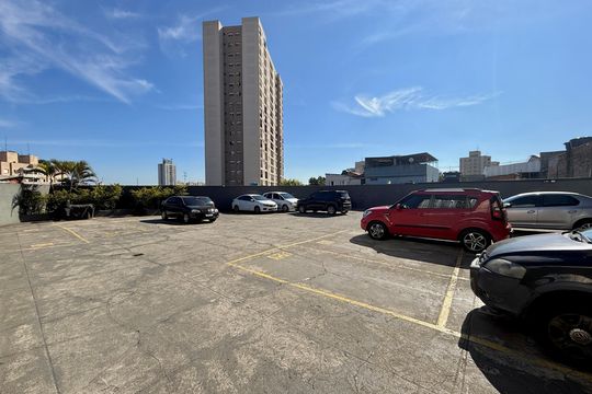 Garagem de apartamento à venda com 2 quartos, 52m² em Jardim Casablanca, São Paulo