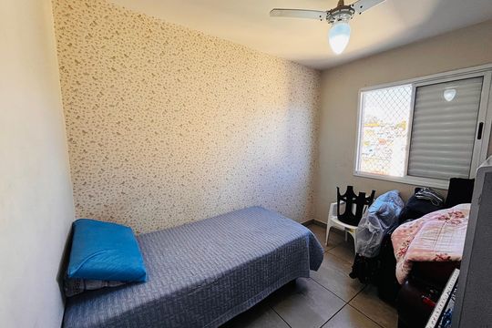Quarto de apartamento para alugar com 2 quartos, 55m² em Conceicao, Osasco