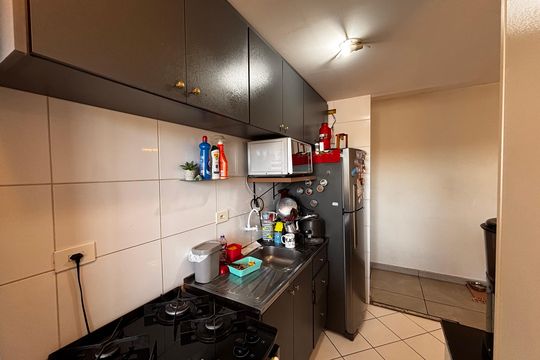 Cozinha de apartamento à venda com 2 quartos, 55m² em Conceicao, Osasco