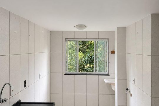 Cozinha/Área de Serviço de apartamento para alugar com 2 quartos, 58m² em Recreio dos Bandeirantes, Rio de Janeiro