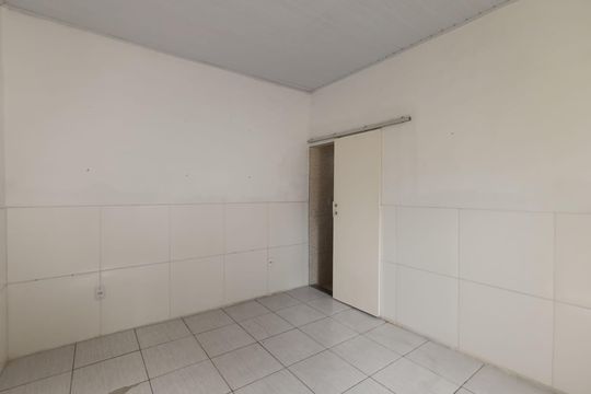Quarto  de casa para alugar com 1 quarto, 25m² em Piam, Belford Roxo