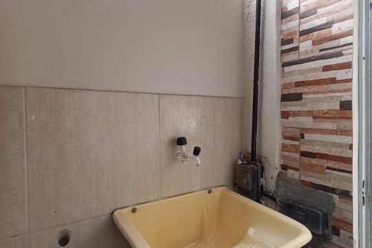 Área de Serviço de casa para alugar com 1 quarto, 25m² em Piam, Belford Roxo
