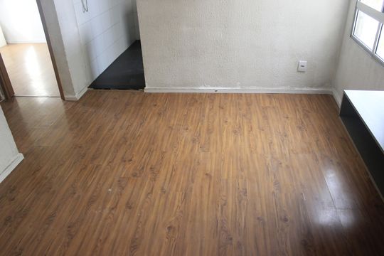 Sala de apartamento para alugar com 2 quartos, 46m² em Água Chata, Guarulhos