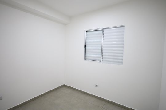 Quarto 1 de casa para alugar com 1 quarto, 45m² em Bussocaba, Osasco
