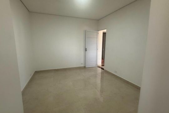 Quarto de casa para alugar com 2 quartos, 110m² em Vila Fidalgo, São Paulo