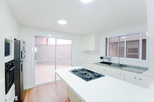 Cozinha de casa de condomínio à venda com 3 quartos, 132m² em Vila Rosalia, Guarulhos