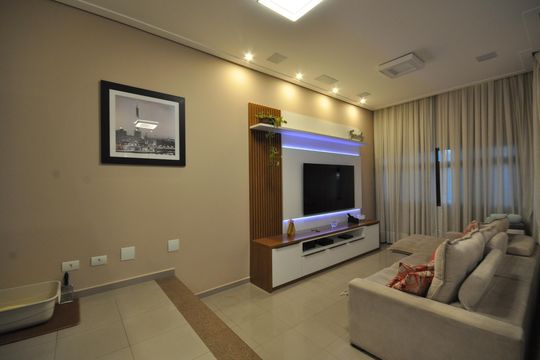 Casa à venda com 3 quartos, 253m² em Horto Florestal, São Paulo