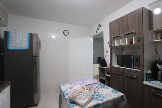 Cozinha de casa à venda com 3 quartos, 105m² em Jardim Mimar, São Paulo