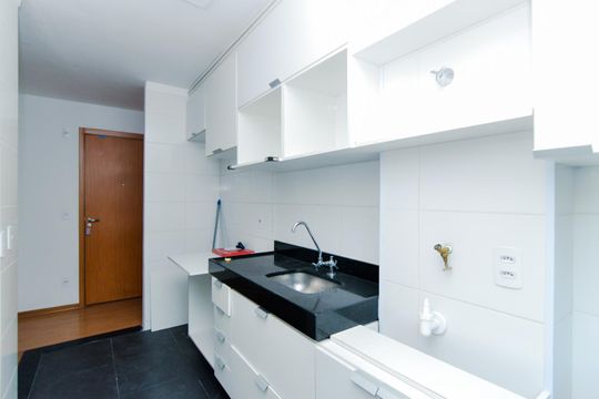 Cozinha de apartamento para alugar com 2 quartos, 43m² em Jardim Rosa de Franca, Guarulhos
