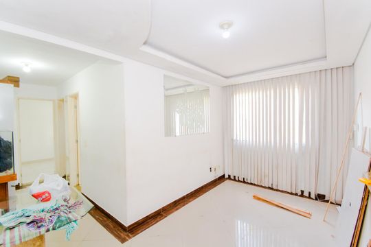 Sala de apartamento para alugar com 2 quartos, 47m² em Morros, Guarulhos