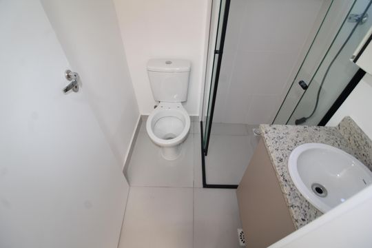Banheiro de apartamento para alugar com 2 quartos, 45m² em Santana, São Paulo