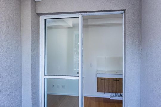Varanda de apartamento para alugar com 2 quartos, 45m² em Chácara Inglesa, São Paulo