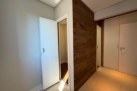 Apartamento à venda com 2 quartos, 121m² em Centro, Jundiaí