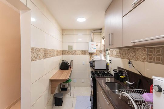 Cozinha de apartamento à venda com 2 quartos, 103m² em Benfica, Rio de Janeiro
