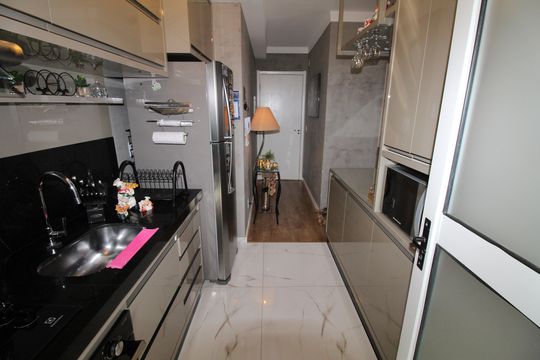 Cozinha de apartamento para alugar com 3 quartos, 67m² em Jardim Copacabana, São José dos Campos