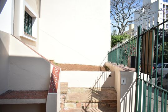 Entrada de casa à venda com 4 quartos, 138m² em Mirandópolis, São Paulo