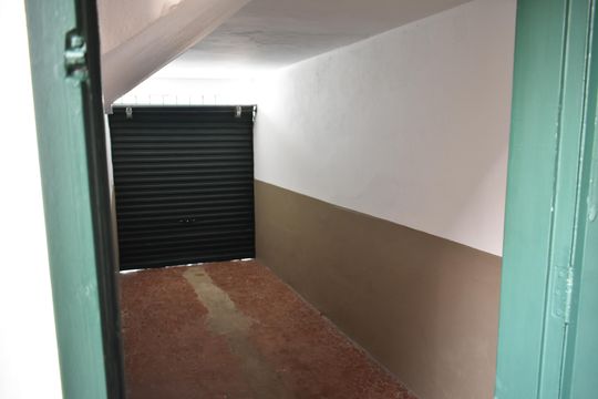 Garagem de casa à venda com 4 quartos, 138m² em Mirandópolis, São Paulo