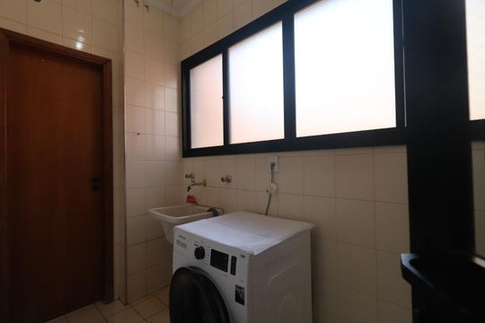 Área de Serviço de apartamento para alugar com 2 quartos, 99m² em Centro, Ribeirão Preto