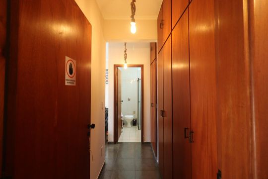Suíte  de apartamento para alugar com 2 quartos, 99m² em Centro, Ribeirão Preto