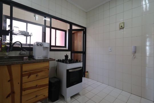 Cozinha de apartamento para alugar com 2 quartos, 99m² em Centro, Ribeirão Preto