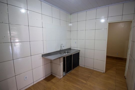 Casa para alugar com 3 quartos, 40m² em Conjunto C, Brasília