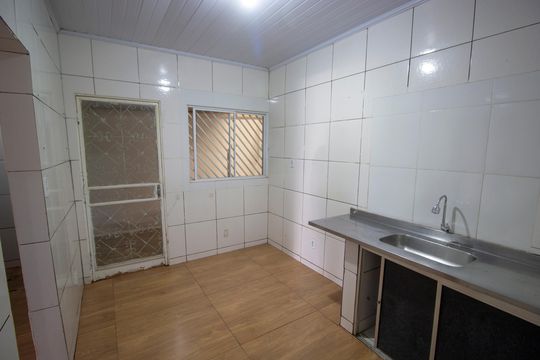 Casa para alugar com 3 quartos, 40m² em Conjunto C, Brasília