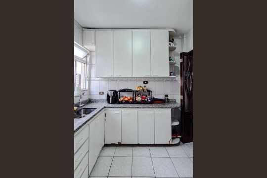 Apartamento à venda com 2 quartos, 72m² em Lapa de Baixo, São Paulo