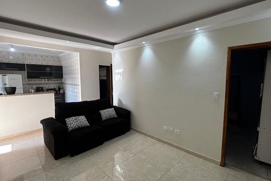 Casa 2 - Sala de casa à venda com 3 quartos, 240m² em Parque Oratório, Santo André