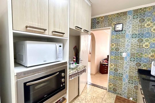 Cozinha de apartamento à venda com 2 quartos, 75m² em Vila das Palmeiras, Guarulhos