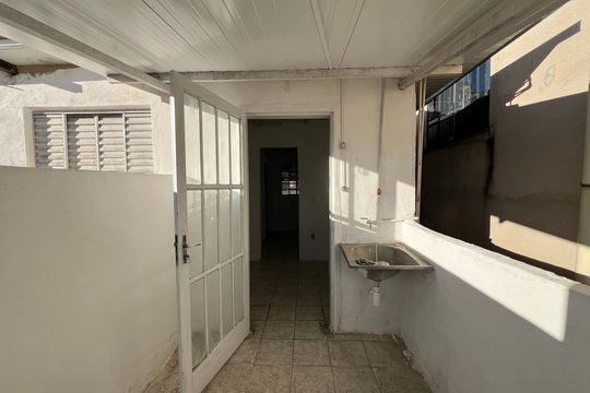 Área de Serviço de casa para alugar com 1 quarto, 55m² em Novo Glória, Belo Horizonte