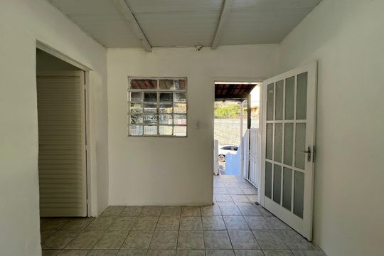 Sala de casa para alugar com 1 quarto, 55m² em Novo Glória, Belo Horizonte