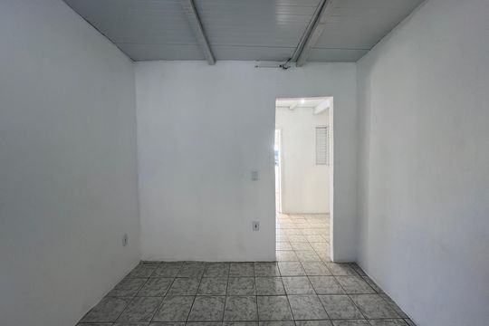 Sala de casa para alugar com 1 quarto, 55m² em Novo Glória, Belo Horizonte